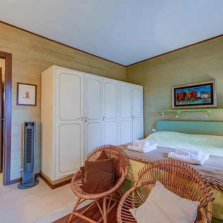 Camelia Rosa - Happy Apartman
