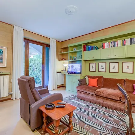 Camelia Rosa - Happy Apartman